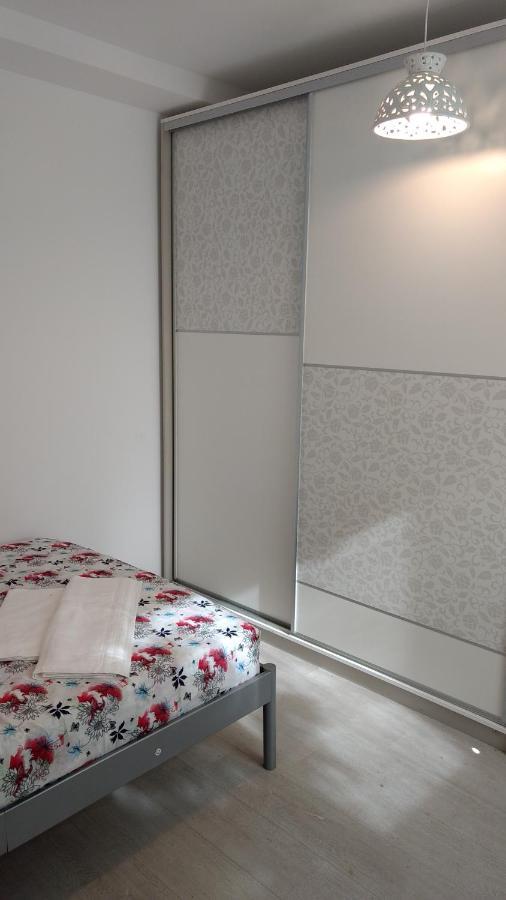 Casa Cu Tei Apartment คลูจ-นาโปกา ภายนอก รูปภาพ